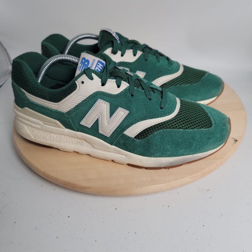 New Balance 997H Green CM997HTN Running Walking Sneakers Men Size 9.5 (Read)